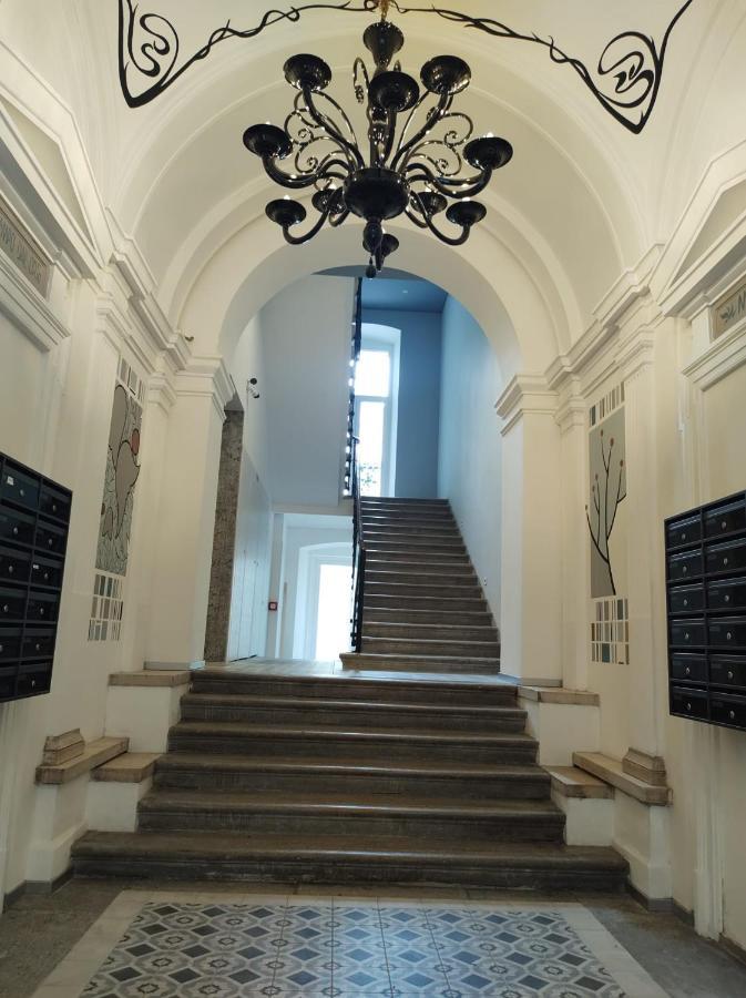 Boutique Apartments Cecilia Трієст Екстер'єр фото