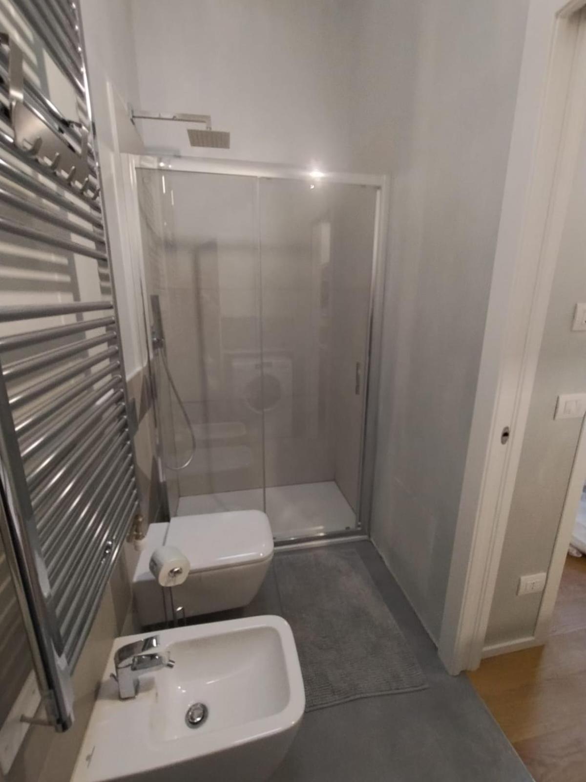 Boutique Apartments Cecilia Трієст Екстер'єр фото